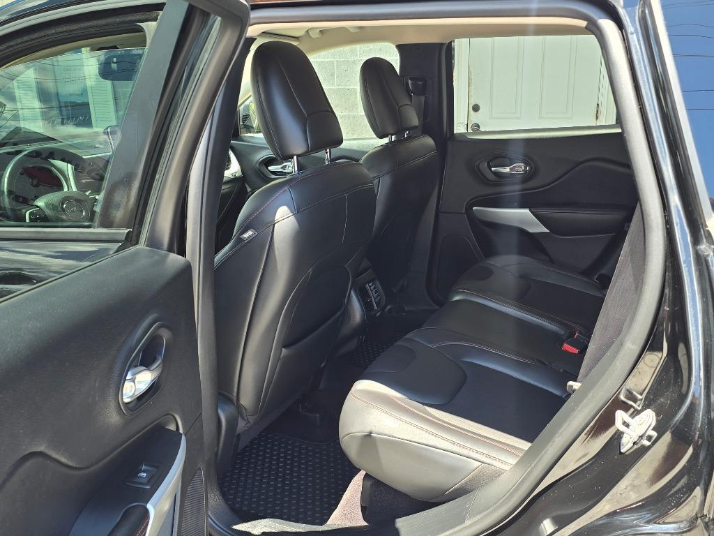 2017 Jeep Cherokee