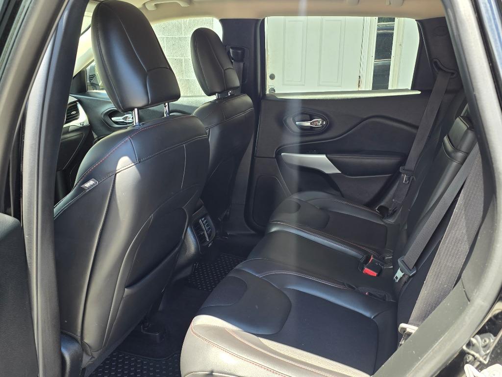 2017 Jeep Cherokee