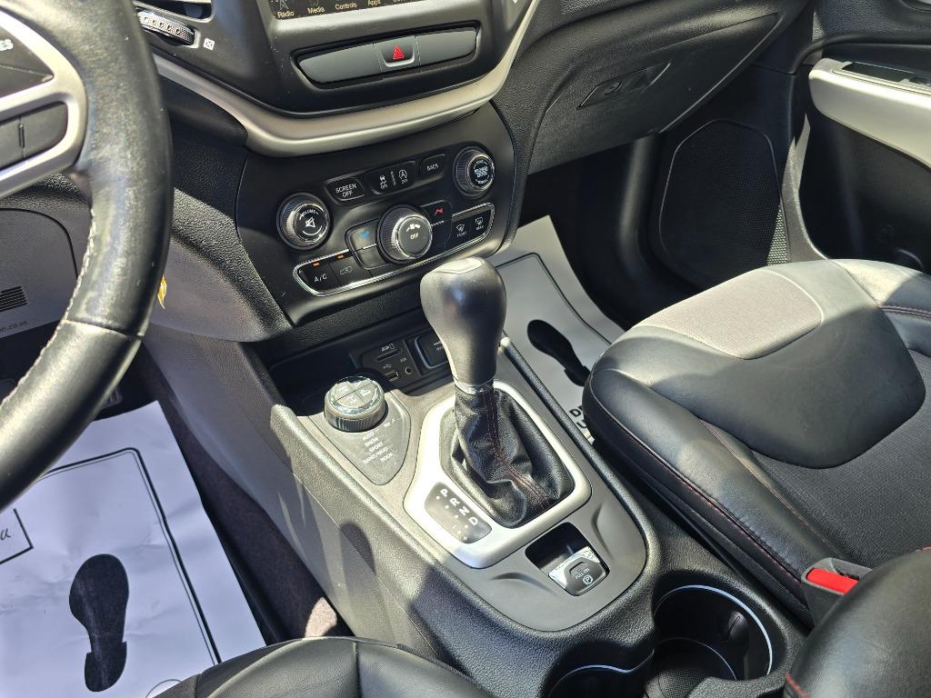 2017 Jeep Cherokee