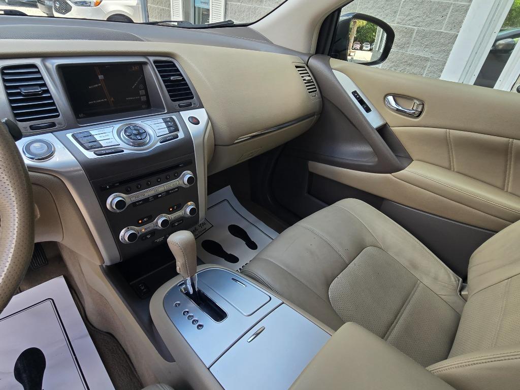 2011 Nissan Murano - $9,995