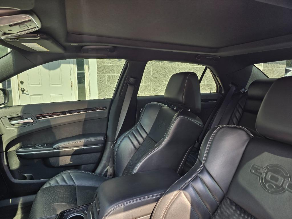 2023 Chrysler 300 - $53,995