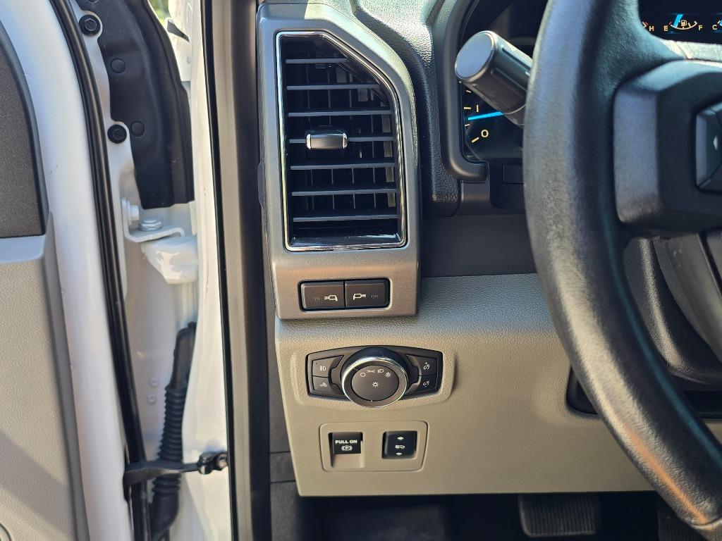 2018 Ford F-150 - $29,995