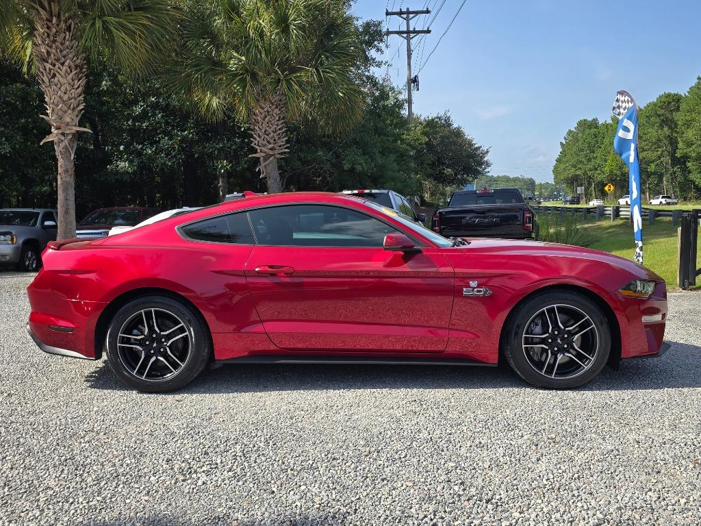 2021 Ford Mustang - $40,995