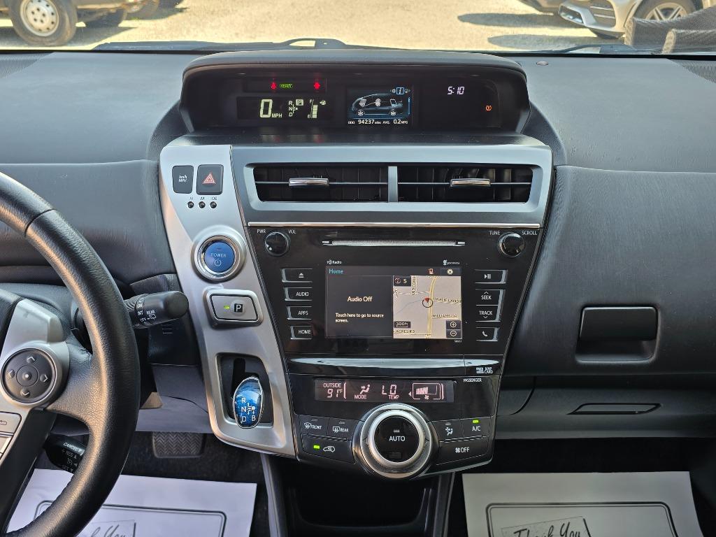 2015 Toyota Prius - $17,995
