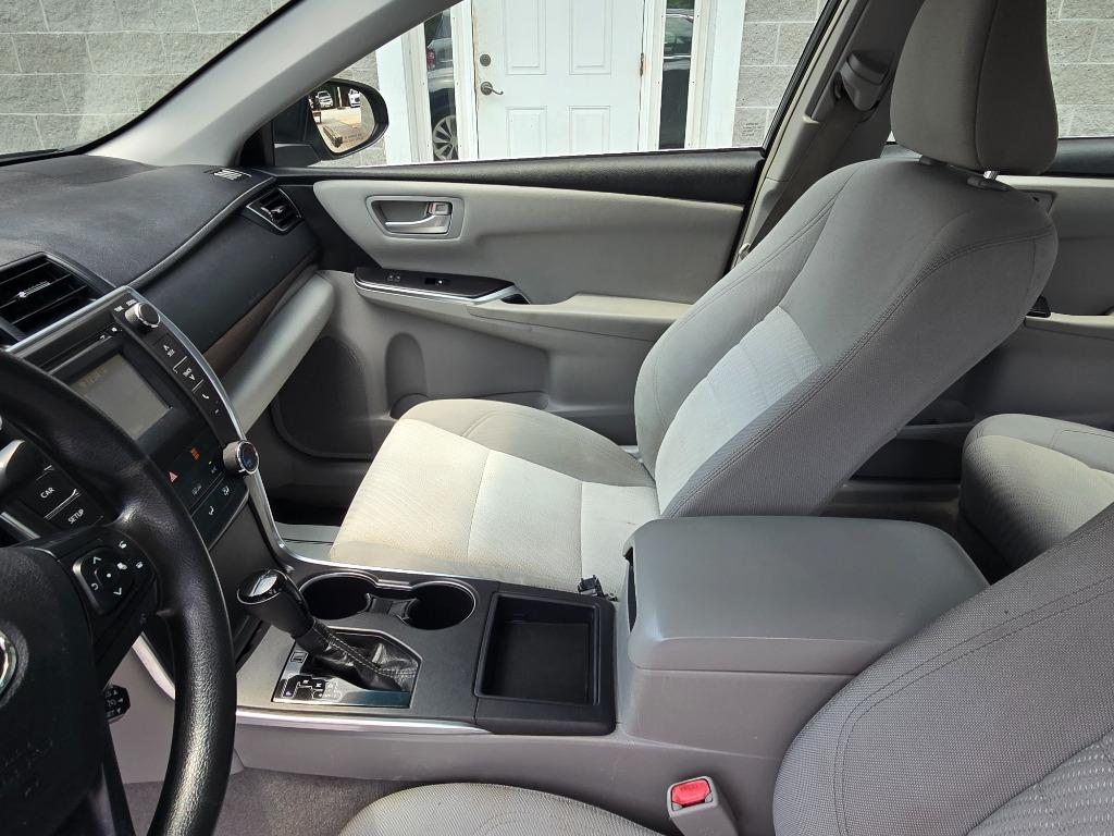 2017 Toyota Camry - $13,995