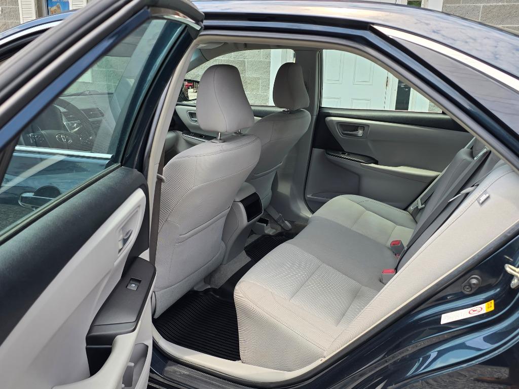 2017 Toyota Camry - $13,995