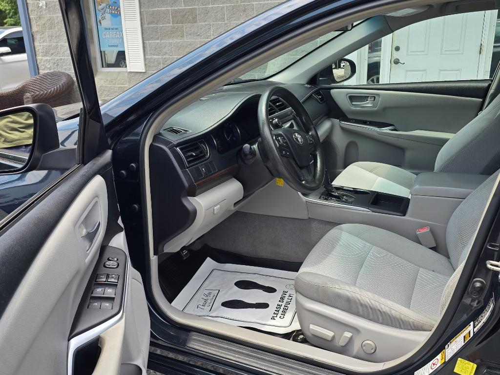 2017 Toyota Camry - $13,995