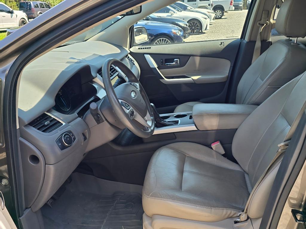 2014 Ford Edge - $9,995
