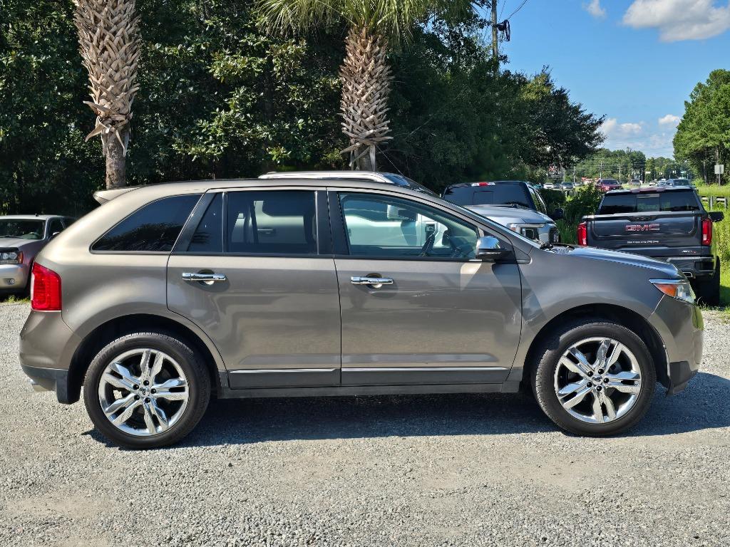 2014 Ford Edge - $9,995