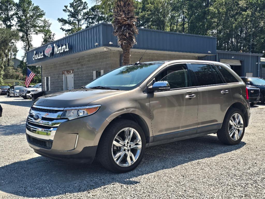 2014 Ford Edge - $9,995