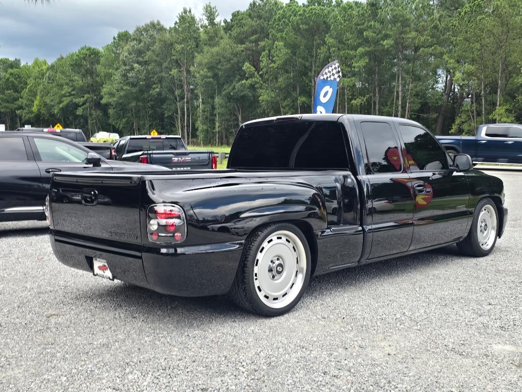 2001 Chevrolet Silverado - $22,995
