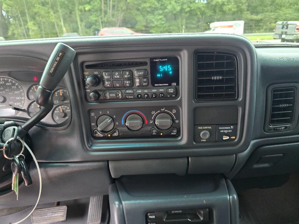 2001 Chevrolet Silverado - $22,995