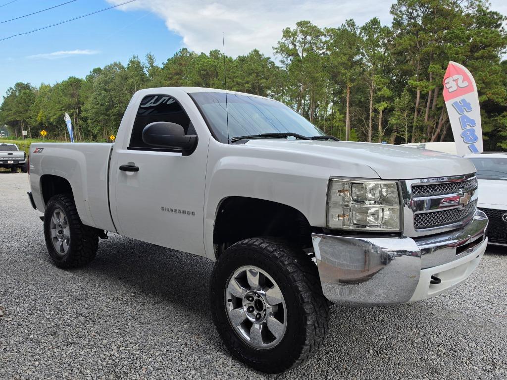 2013 Chevrolet Silverado - $11,995