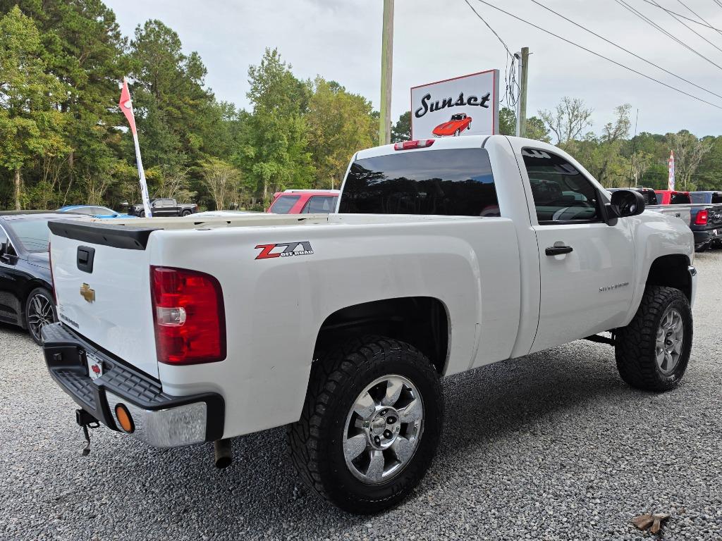 2013 Chevrolet Silverado - $11,995