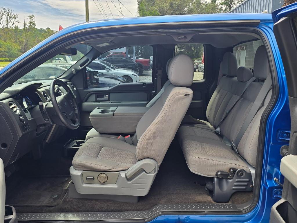 2013 Ford F-150 - $16,995