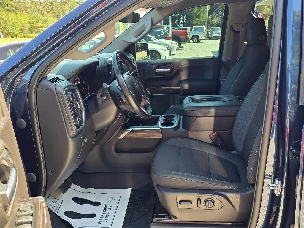 2020 Chevrolet Silverado - $37,995