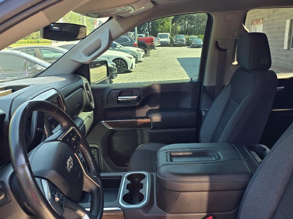 2020 Chevrolet Silverado - $37,995