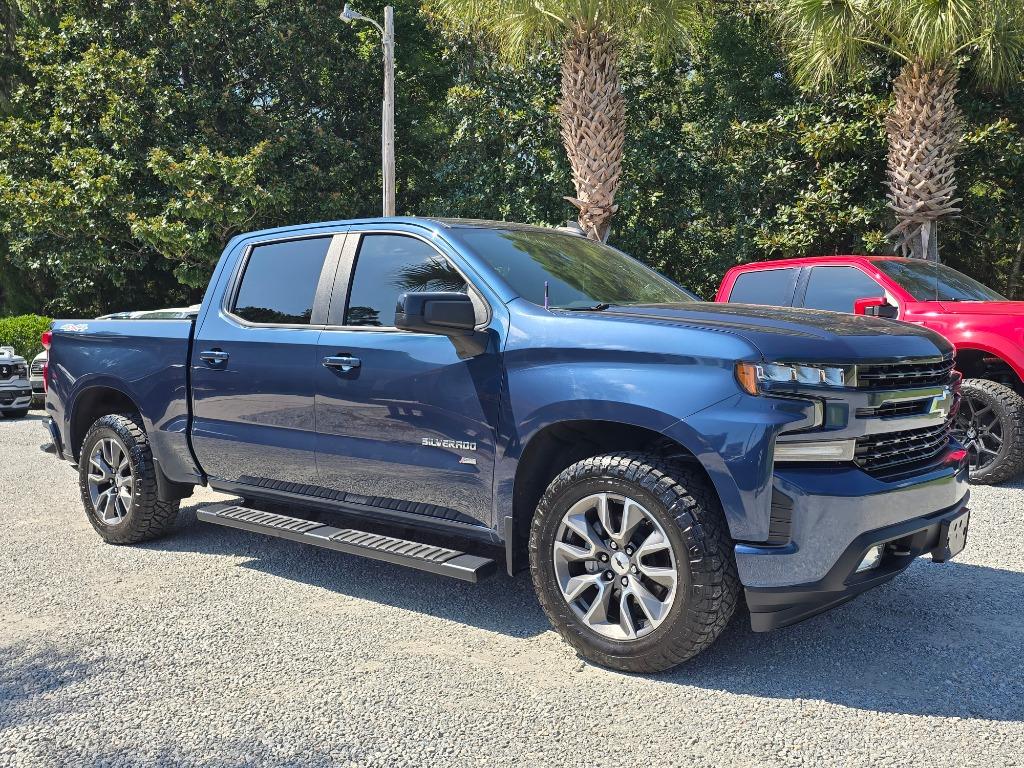 2020 Chevrolet Silverado - $37,995