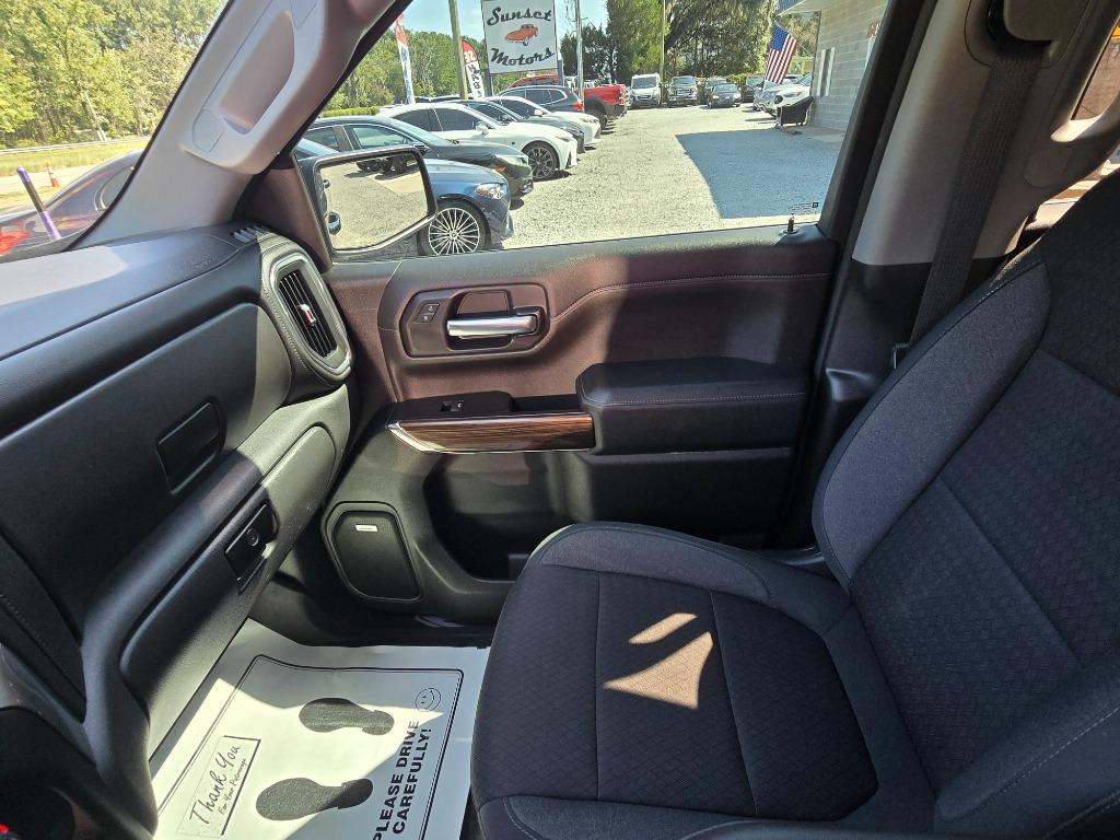 2020 Chevrolet Silverado - $37,995