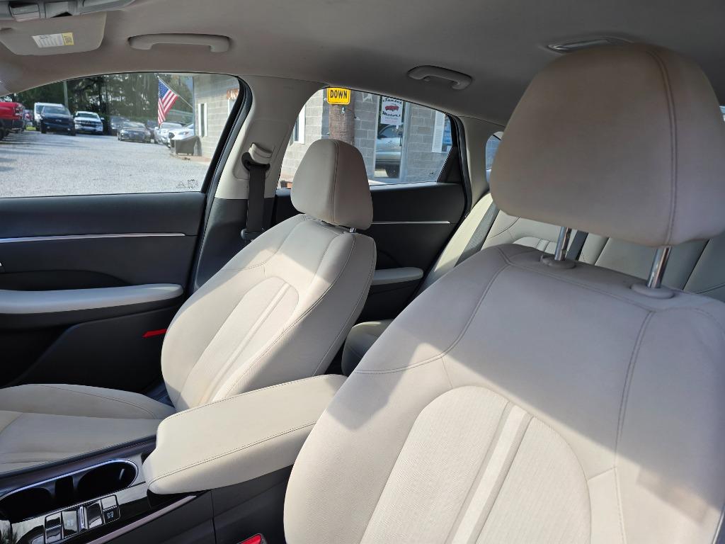 2023 Hyundai Sonata - $17,995