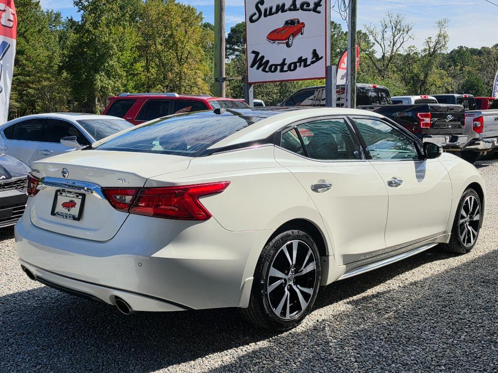 2018 Nissan Maxima - $16,995