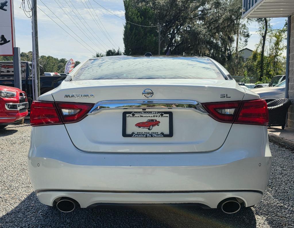 2018 Nissan Maxima - $16,995