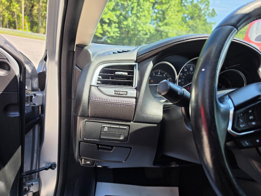 2017 MAZDA MAZDA6 - $14,995
