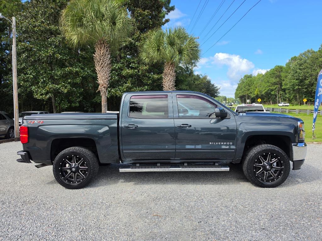 2018 Chevrolet Silverado - $31,995