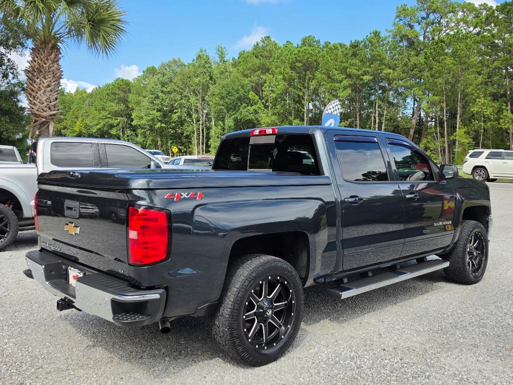 2018 Chevrolet Silverado - $31,995