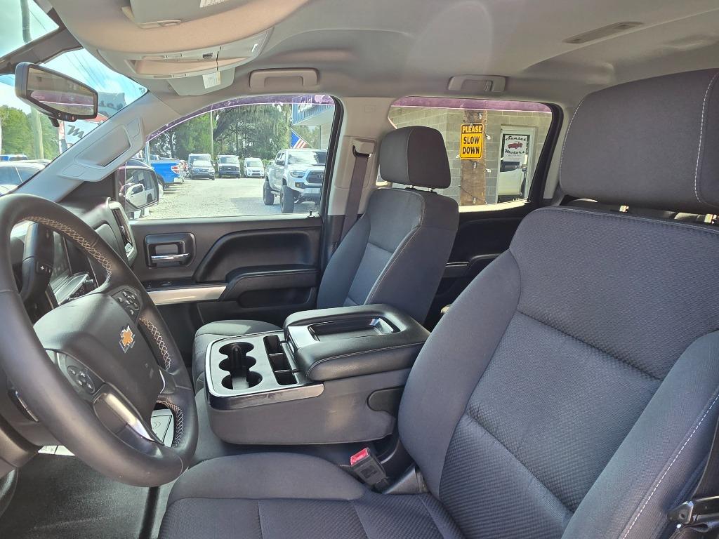 2018 Chevrolet Silverado - $31,995