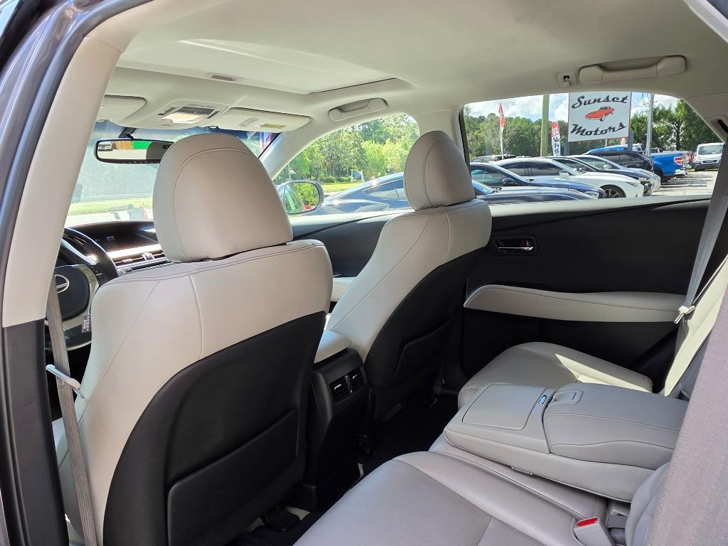 2015 Lexus RX - $19,495