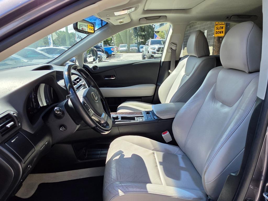 2015 Lexus RX - $19,495