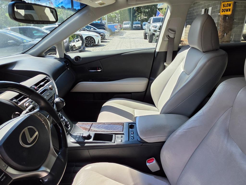 2015 Lexus RX - $19,495
