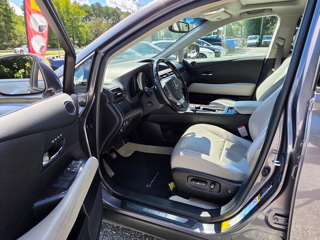 2015 Lexus RX - $19,495