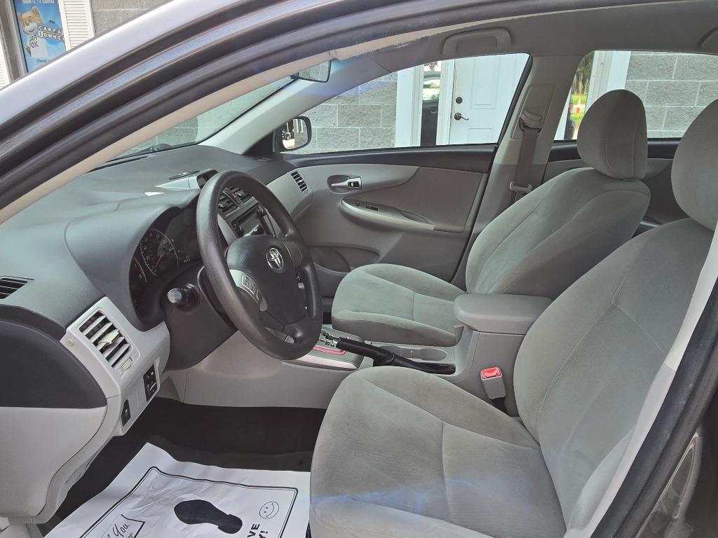 2013 Toyota Corolla - $9,995