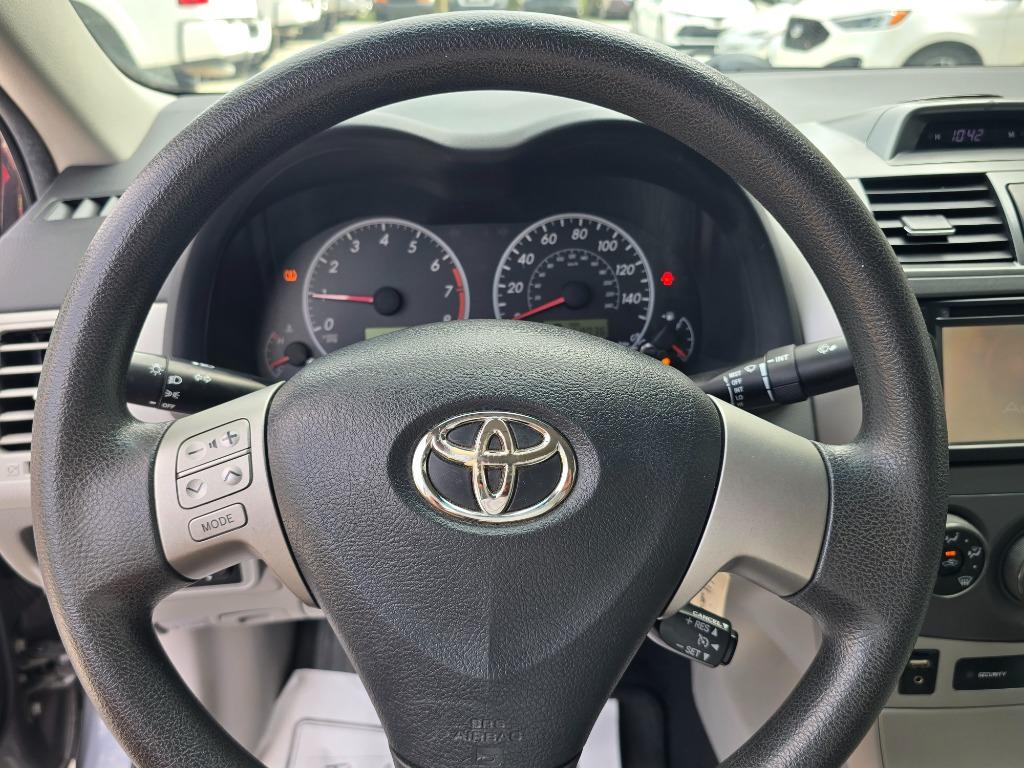 2013 Toyota Corolla - $9,995