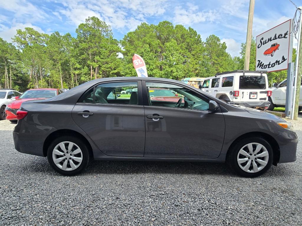 2013 Toyota Corolla - $9,995