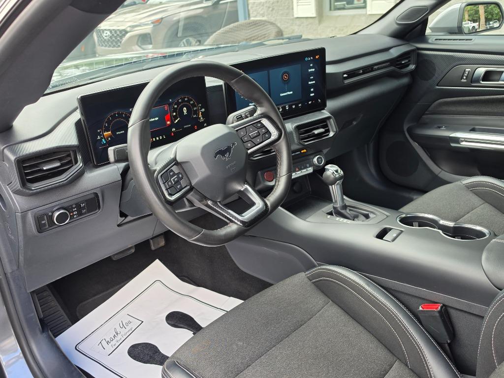 2024 Ford Mustang - $28,995