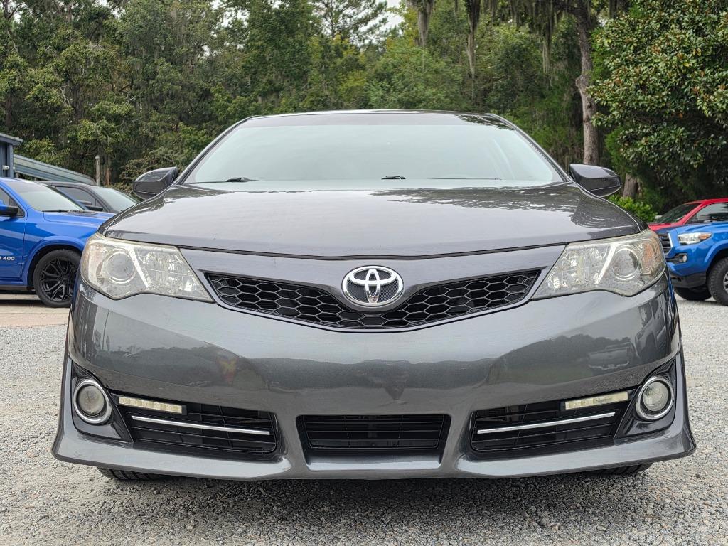 2014 Toyota Camry - $13,995