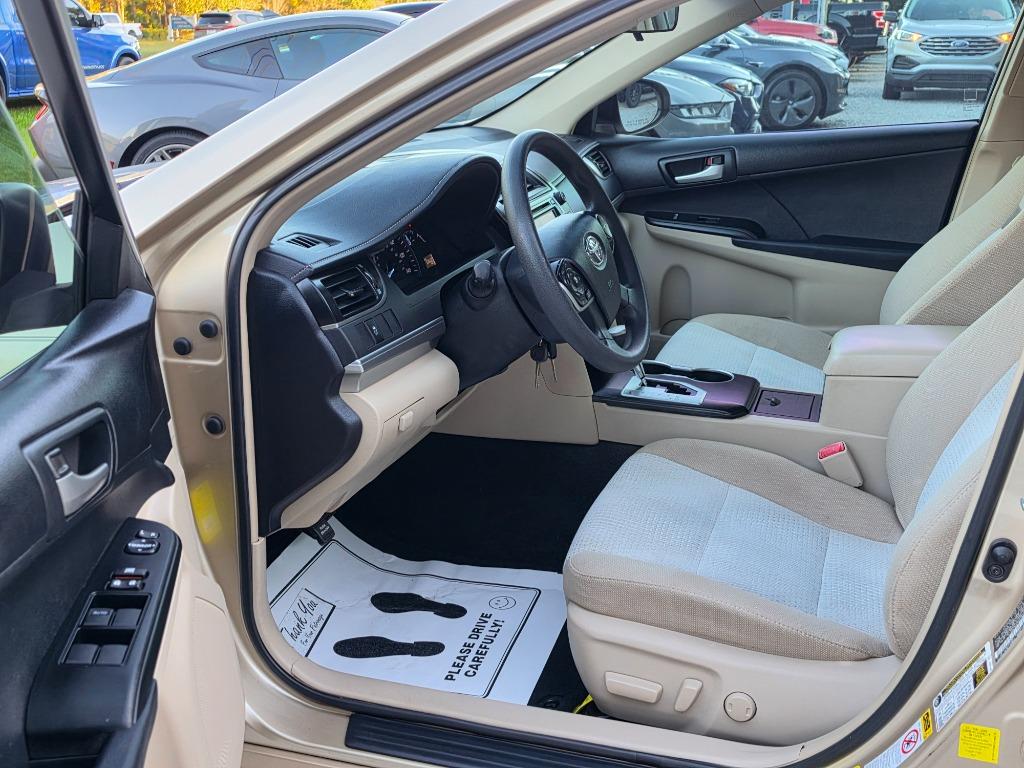 2012 Toyota Camry - $14,995