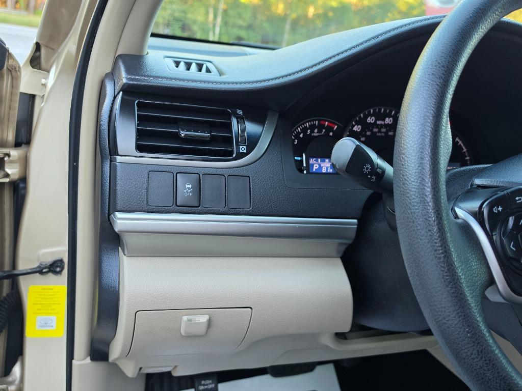 2012 Toyota Camry - $14,995