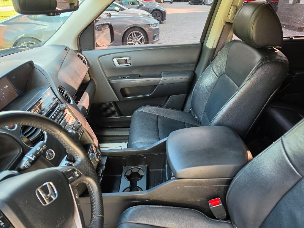 2012 Honda Pilot - $11,995