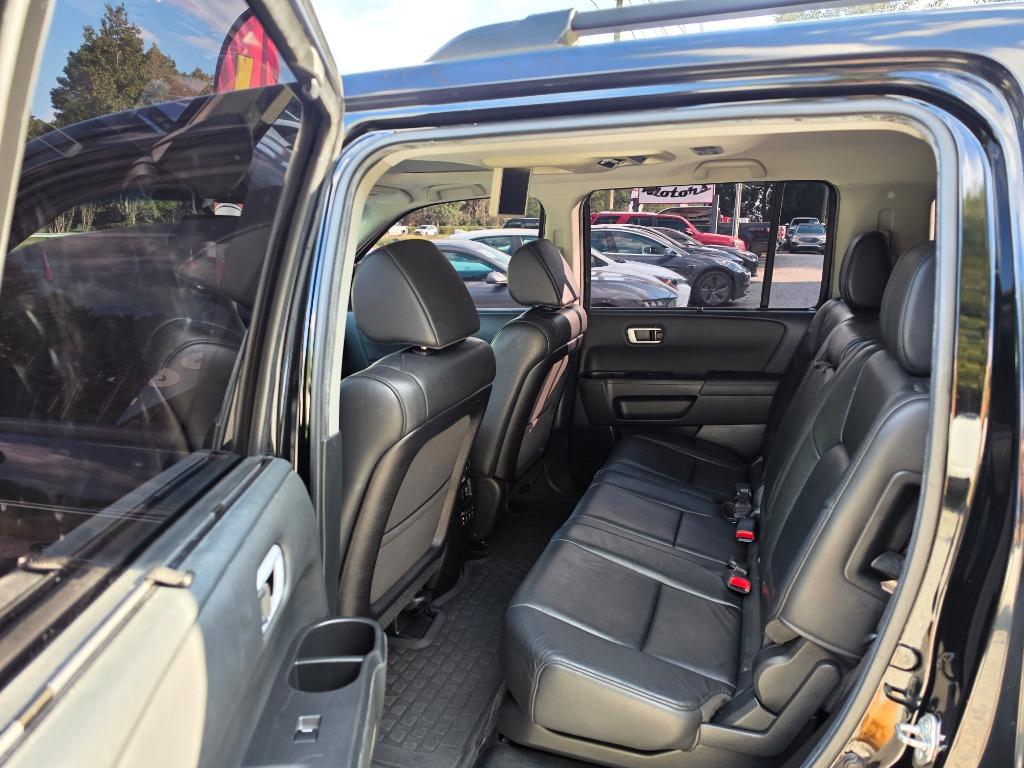2012 Honda Pilot - $11,995