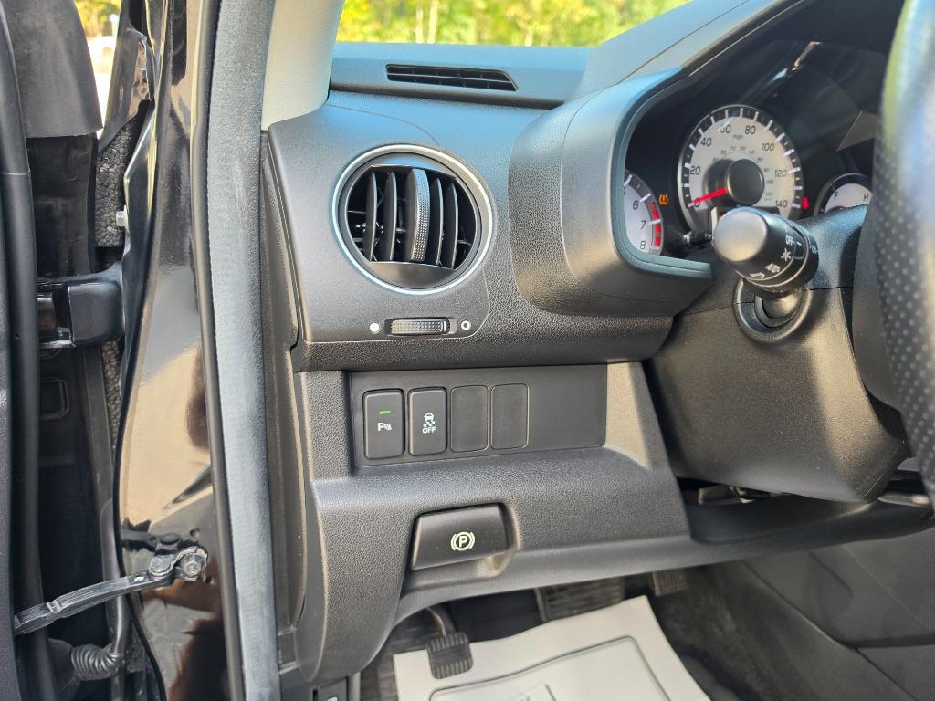 2012 Honda Pilot - $11,995