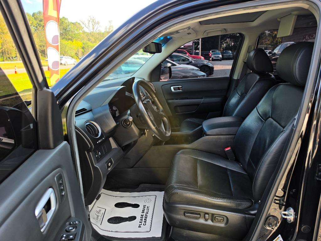 2012 Honda Pilot - $11,995