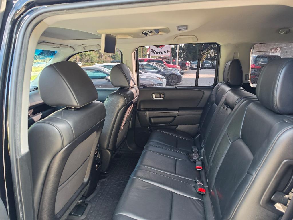2012 Honda Pilot - $11,995