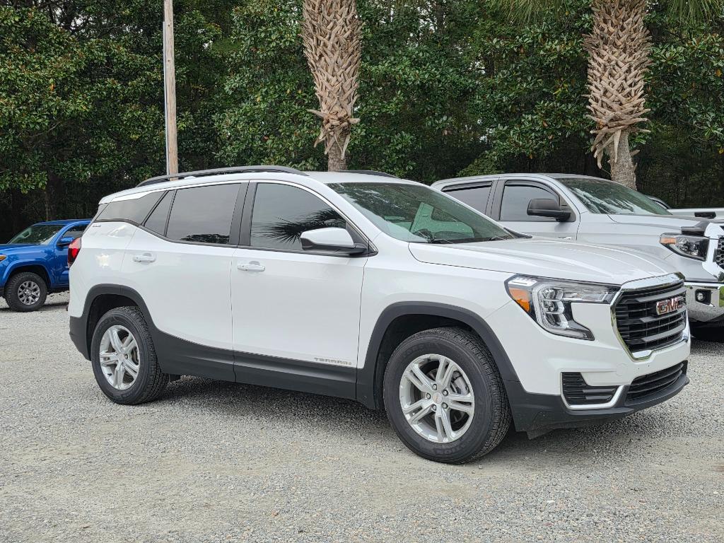 2024 GMC Terrain - $23,995