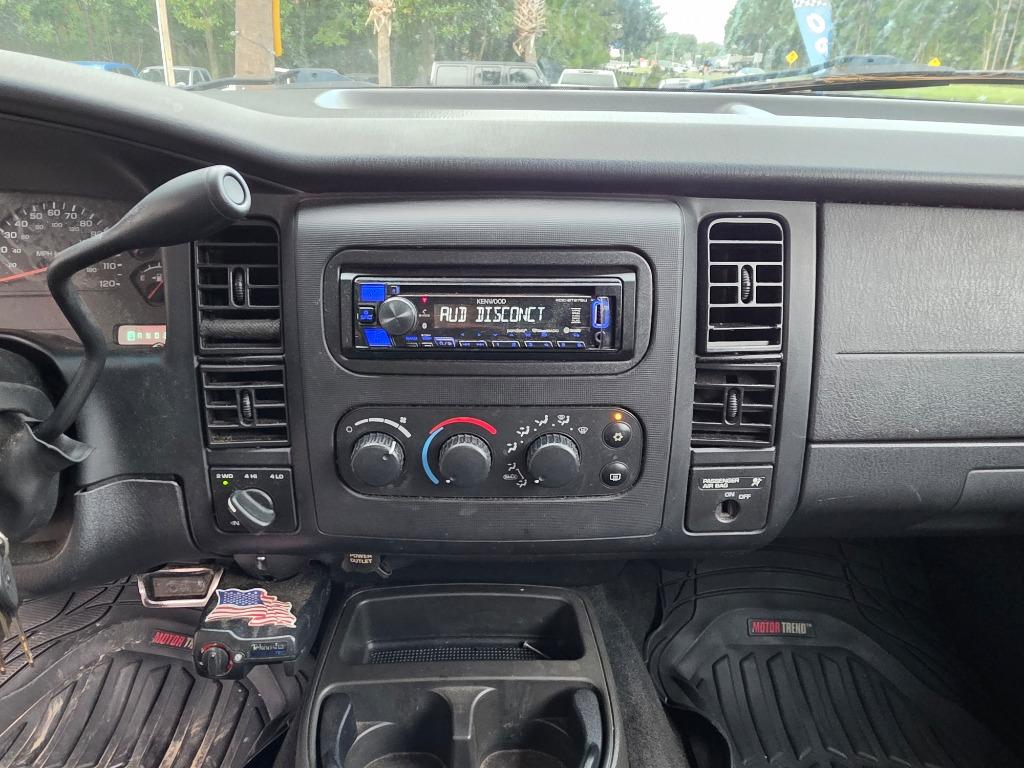 2002 Dodge Dakota - $5,995