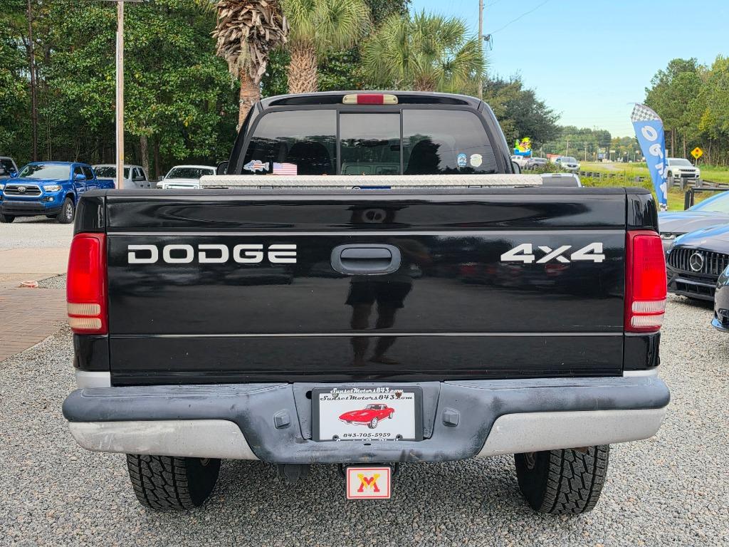 2002 Dodge Dakota - $5,995