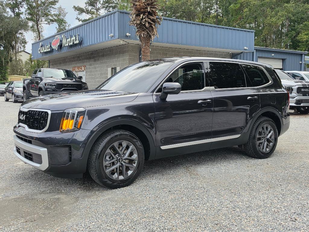 2025 Kia Telluride - $28,995